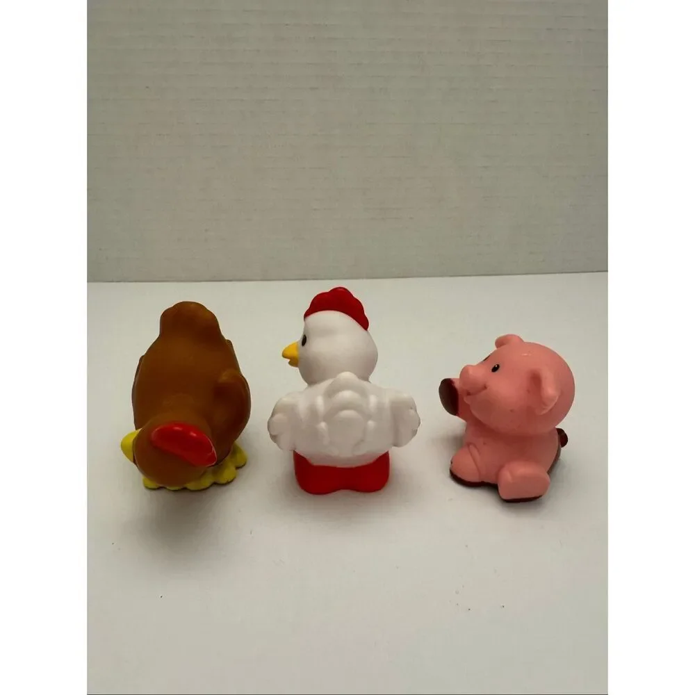 Fisher Price Little People White Chicken Brown Chicken Pig in Mud Farm Animals